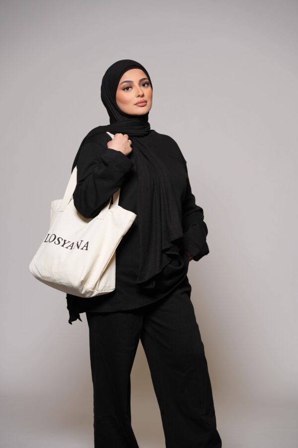 Sweene Lounge & Gym Set – Vielseitiges Schwarz für Komfort & Style - Image 15